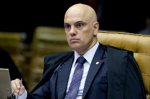 Para o ministro Alexandre de Moraes, TCU não tem competência para paralisar completamente ação do governo. Felipe Sampaio/STF