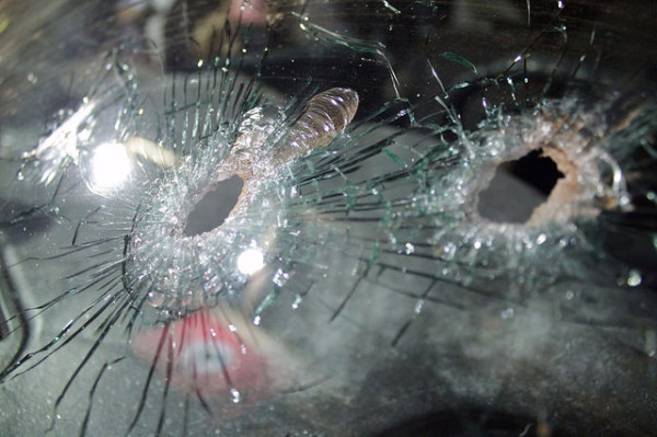 Mais de 150 tiros foram disparados contra integrantes do MST; duas pessoas morreram no local. (foto: Julio Carignano)