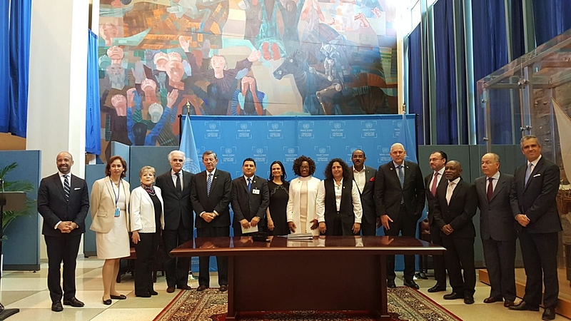 Assinatura do Acordo de Escazú por 14 países da América Latina e do Caribe na sede das Nações Unidas em Nova York (Foto: CEPAL) 