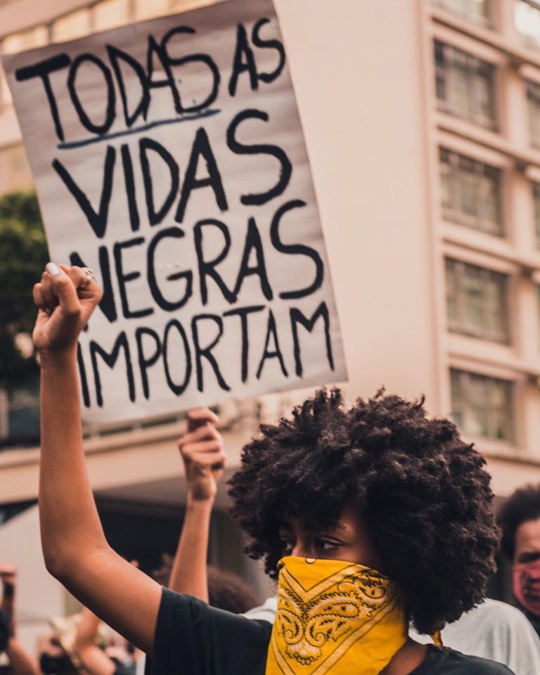 Organizações apontam que os impactos do racismo incidem com mais violência sobre as mulheres negras. Foto: Mídia Ninja